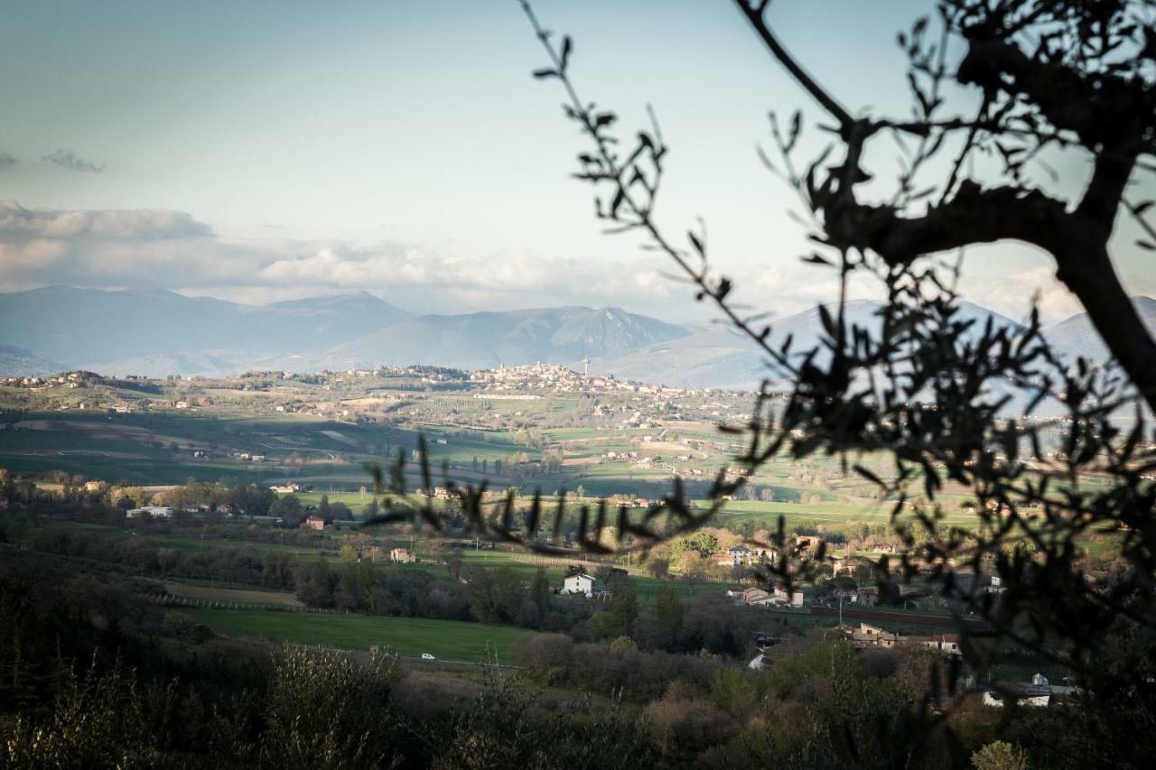 شقة Casa Vacanze Montefalco Il Borgo المظهر الخارجي الصورة
